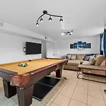 Game And Bunks Sleeps 12 Near Downtown Holiday home Nashville