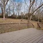 Holiday home Game And Bunks Sleeps 12 Near Downtown Nashville