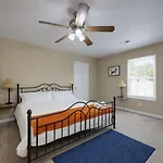 Belle Meade Haven, 15 Minutes From Broadway Holiday home *