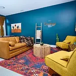 Nashvilles Wildwest Getaway Apartment *