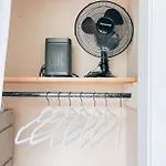 12 South Historic Walkable Haven Apartment *