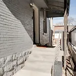 Apartment Parthenon Getaway - 2bdrm