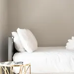 Apartment Parthenon Getaway - 2bdrm