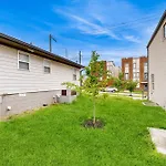 Capitol Hill Retreat C