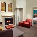 Hotel By Marriott Airport