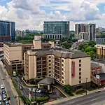 Courtyard By Marriott Nashville Vanderbilt West End