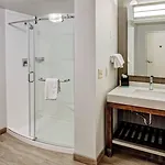 Courtyard By Marriott Vanderbilt West End