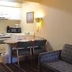 Hotel Red Lion & Airport