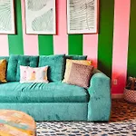 Holiday home Dreaming With Dolly - Luxe Near Broadway