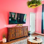 Dreaming With Dolly - Luxe Near Broadway * Nashville