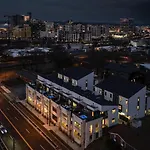Urban Row - Rooftop Hottub - Heart Of Gulch Holiday home Nashville