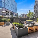 Hyve-retro Modern-full Gym-walk To Broadway