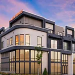 The Gilmore, An Avantstay Hotel