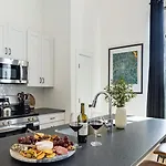 The Heights By Avantstay Holiday home