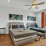 Holiday home 2 Miles To Lower Broadway-close To Honky Tonks *