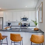 Holiday home The Heights By Avantstay