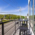 Holiday home The Heights By Avantstay *