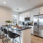 Holiday home The Heights By Avantstay *