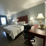 Hotel Quarters & 3*