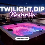 Escape With Skyline Deck And Hot Tub