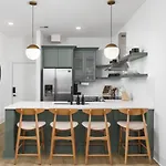 Sleeps 32 Only 10 Minutes To Broadway 4 Side By Side Holiday home Nashville
