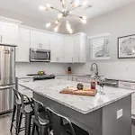 Cypress - Private Rooftop Patio - Mins To Broadway Holiday home