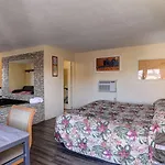 Hotel Drake 2*