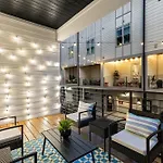 Holiday home Walk To Vanderbilt And Belmont With Garage And Rooftop Deck Nashville
