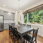 Music Family Retreat - Near Airport, Downtown Holiday home