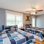 1b Rooftop Deck, 3mi To Broadway, Side By Side Available Holiday home *