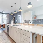 Retreat With Hot Tub & Private Garage Holiday home *