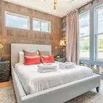 Luxe Group With Hot Tub & Rooftop Lounge * Nashville