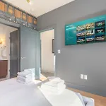 Holiday home Retreat With Hot Tub & Private Garage *