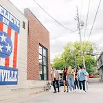 Relax And Unwind On Music Row