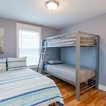 1b Rooftop Deck, 3mi To Broadway, Side By Side Available