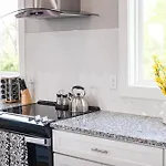 Holiday home Friends In Skyline Places, 10 Min To Broadway, Perfect For Groups Nashville