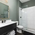 Sleeps 20 Three Side By Side 10 Minutes To Broadway Nashville