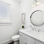 Two Neighboring Homes Sleeps 24 Walk To 12 South * Nashville
