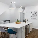 Holiday home Two Adjacent Homes Sleeps 24 Only 3 Miles To Broadway