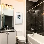 Holiday home Escape With Skyline Deck And Hot Tub Nashville