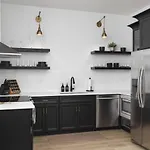 Holiday home Sleeps 32 Only 10 Minutes To Broadway 4 Side By Side