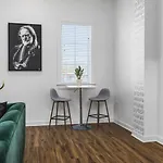 Holiday home Two Adjacent Homes Sleeps 24 Only 3 Miles To Broadway Nashville