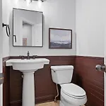 Retreat - Pool/hot Tub/karaoke/theatre + Nashville