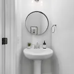 Holiday home Two Neighboring Homes Sleeps 24 Walk To 12 South Nashville