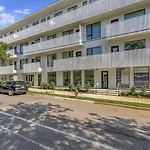 Nashville Retreat Stylish Condo Near Broadway