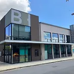 Walk About Hillsboro Village, 9 Mins To Downtown!