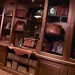 Omni Hotel 4*