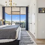 H&o On Music Row Holiday home
