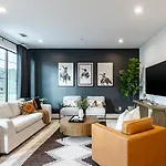 Holiday home The Heights By Avantstay *