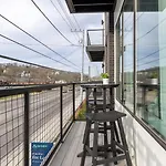The Heights By Avantstay Holiday home